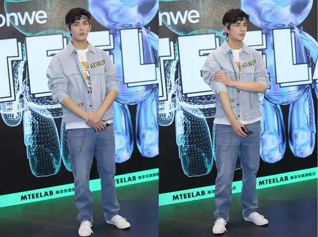 别看吴磊年纪不大可时尚感却不差一身打扮挺有漫画少年样真帅