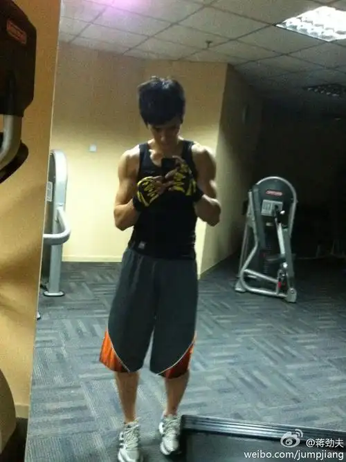 7月21日名言录:蒋劲夫晒肌肉照