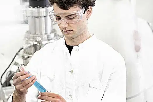 问候,大学生,教室男性,科学家,站立,实验室职业女性,叫,扬声器,男人