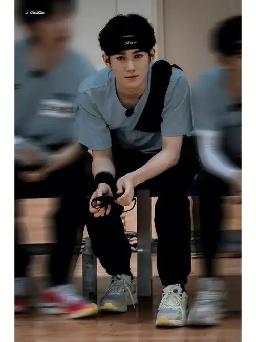 张真源tf家族运动会part2