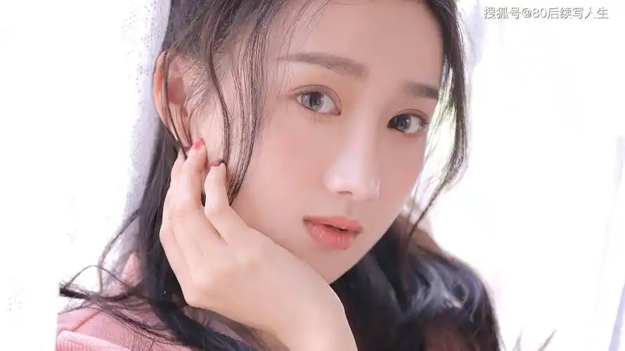 美女电脑高清桌面壁纸!