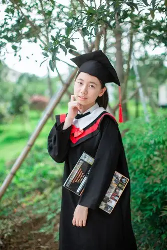 学院路小学毕业照——个人写真照