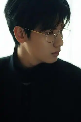 胡先煦今日活动造型图帅哭