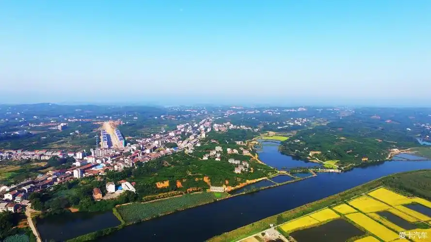 猛禽无人机航拍---洞庭湖中美丽的赤山岛