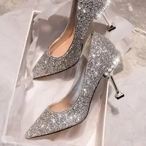 银色亮片水晶高跟鞋女细跟水钻猫跟浅口尖头单鞋婚纱礼服新伴娘鞋