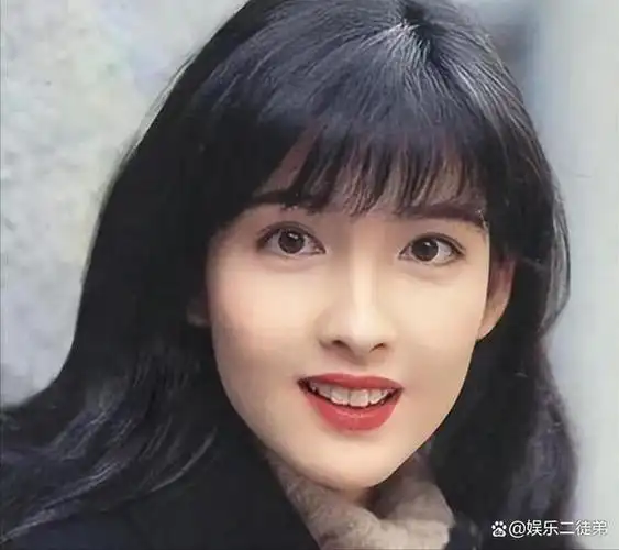 爆红后退圈拒绝刘德华求婚性感尤物吴倩莲过得怎样了