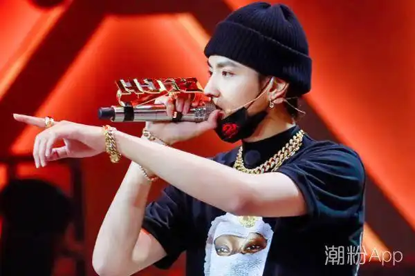 吴亦凡skr事件回顾 一个单词引发一场无妄之争