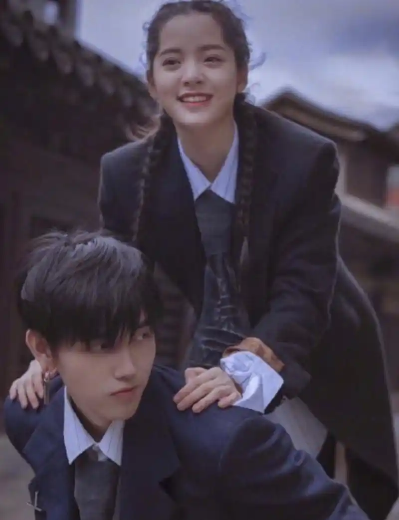 陈飞宇ins取关欧阳娜娜.