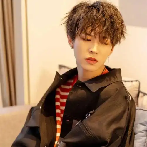 【微信头像】李希侃