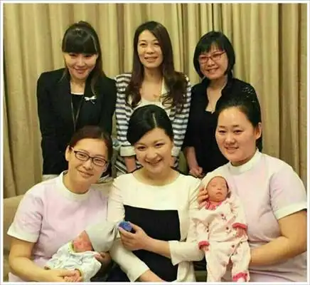 【图】陈蓉双胞胎照片首曝光 坦言怀孕期间仍坚持工作