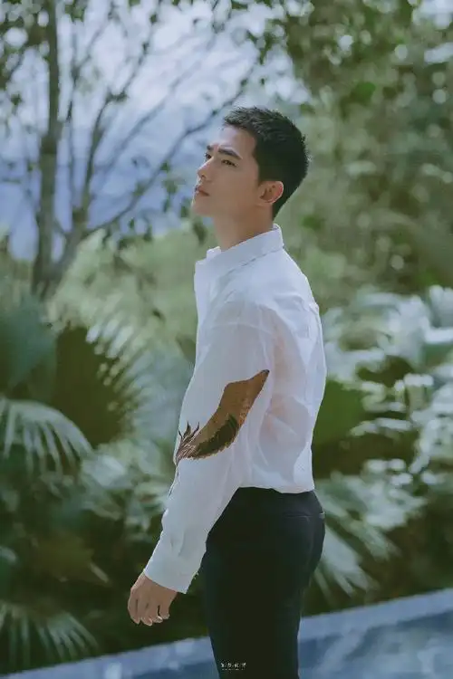 杨洋#寸头短发造型