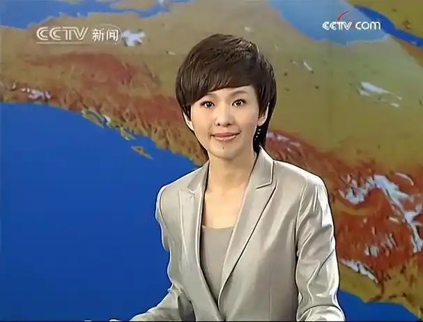 李梓萌老公照片,李梓萌老公照片高清 - 央视主持人和佳老公是谁