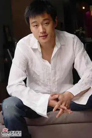 赵宝刚《奋斗》各地热播,收视率居高不下,剧中的台词也成了大家的