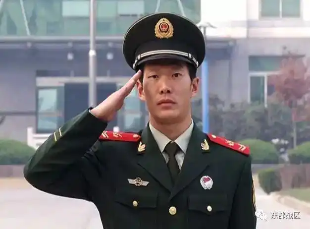 为什么说士官太重要了,这些画面足以证明!