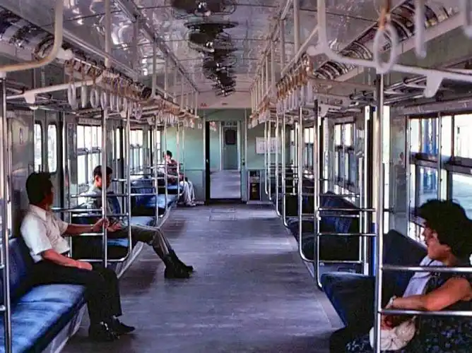 老照片 | 韩国汉城,1980年.leroy