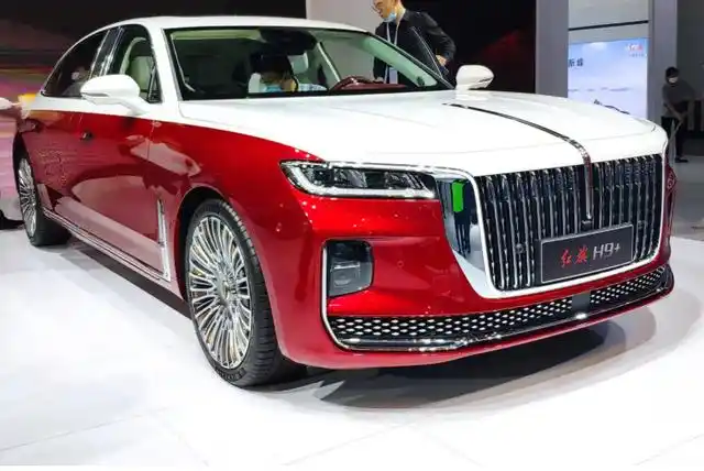 3米,配3.0t v6发动机,红旗h9 :感受中国车的魅力