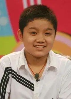 《家有儿女》童星夏雨:学习全靠家教补(图)