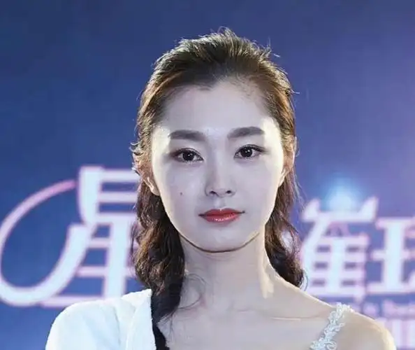 发型|头饰|宋轶|穿搭_手机网易网