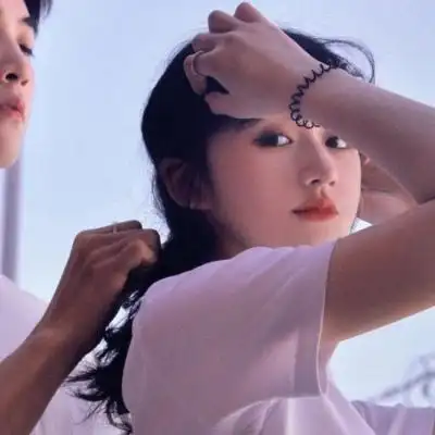 抖音最火的情侣头像超好看