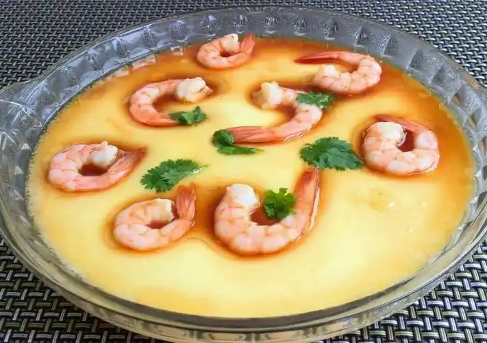 亲手犒劳自己吧——虾仁鸡蛋羹