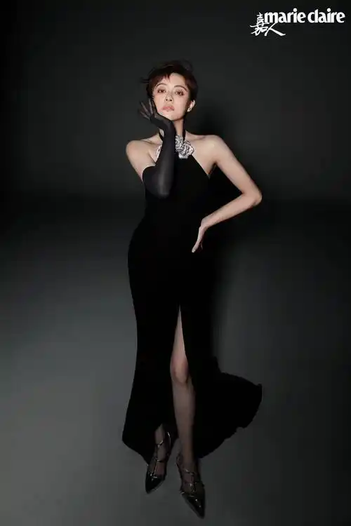 孙俪靓丽写真大秀纤细美腿!她影视剧角色魅力不可小觑_演技_粉色_长裙