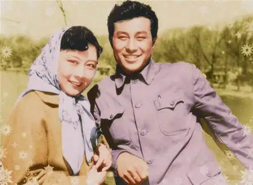 上世纪男神王心刚,与患病妻子相守60年,儿女成巨富,名字很熟悉