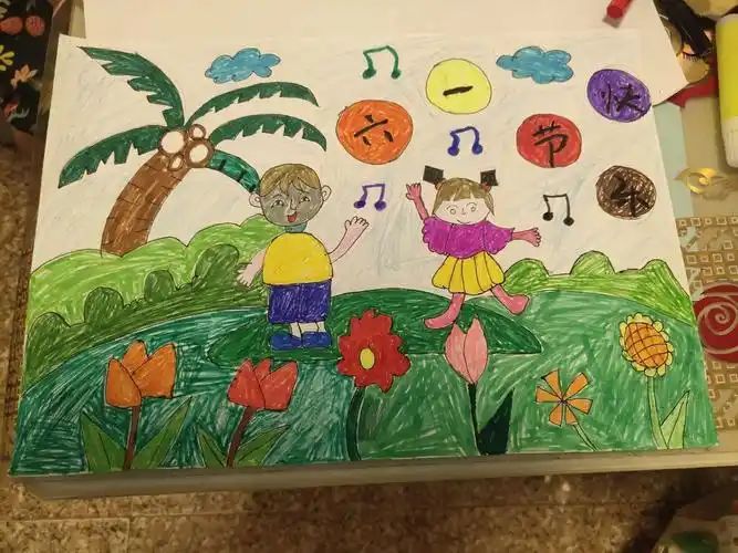 【家园共陪伴 欢乐庆六一】"路井镇中心幼儿园豆豆二班庆六一绘画作品