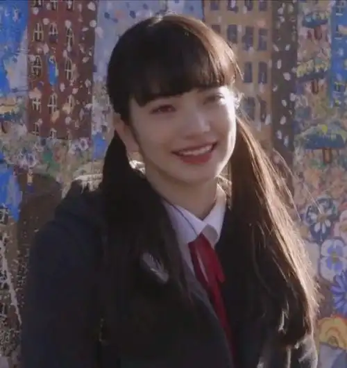 限定版双马尾nana    小松菜奈超话#美图图鉴##头像