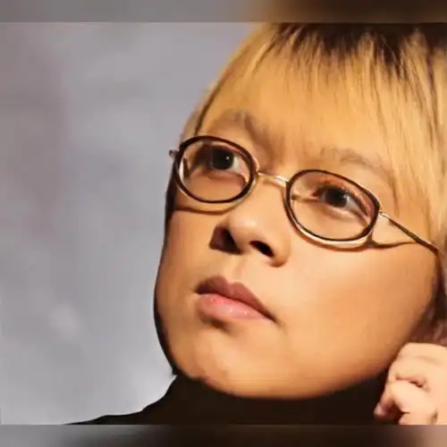 [张雨生口是心非时期]张雨生珍贵照片集(5)