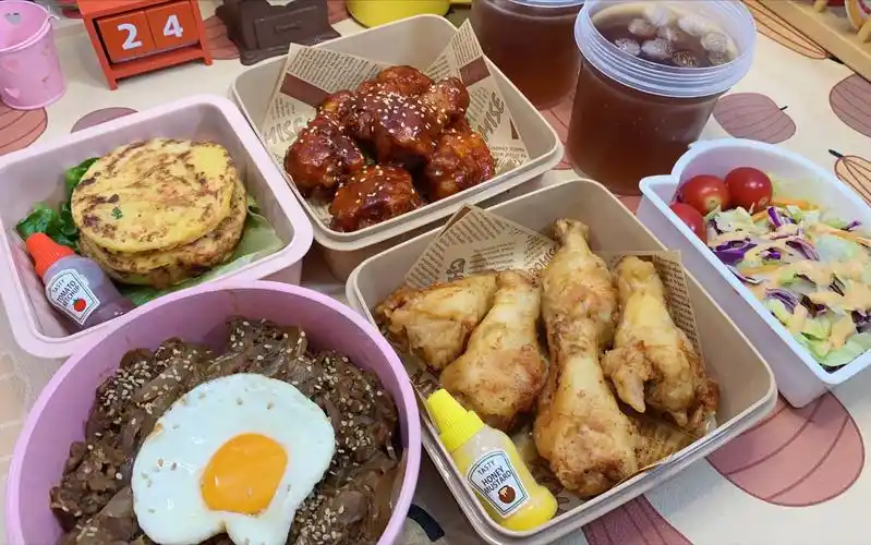 这样的闺蜜给我来一打!超豪华午餐便当