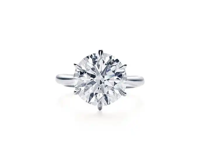 lot 3132 6.83克拉钻石戒指