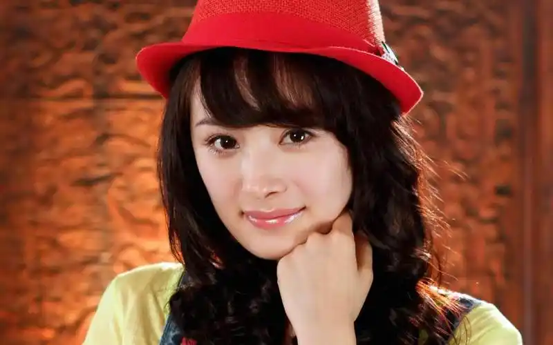 杨幂女神,高清壁纸图片,大陆明星-回车桌面