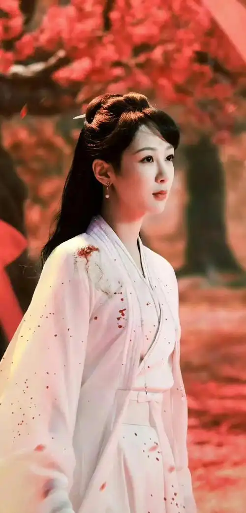 杨紫古装白衣好a##杨紫长相思白月光妆造