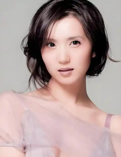 外表长得妖媚,情史却很洁净,网友:太难得了_钟楚红_温碧霞_叶子楣