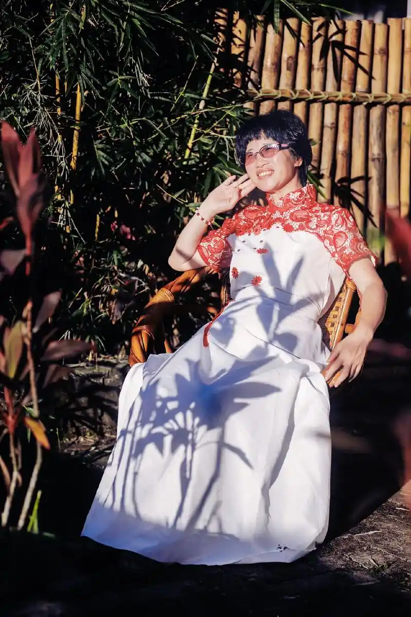 老照片(96)人像随拍 拍摄地:海南 #图文伙伴计划 #记录 - 抖音