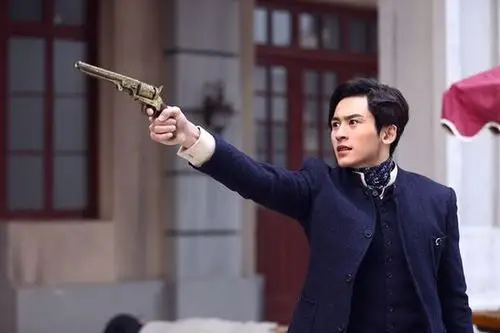 张哲瀚《半妖倾城》化身捉妖神探 上演人妖绝恋