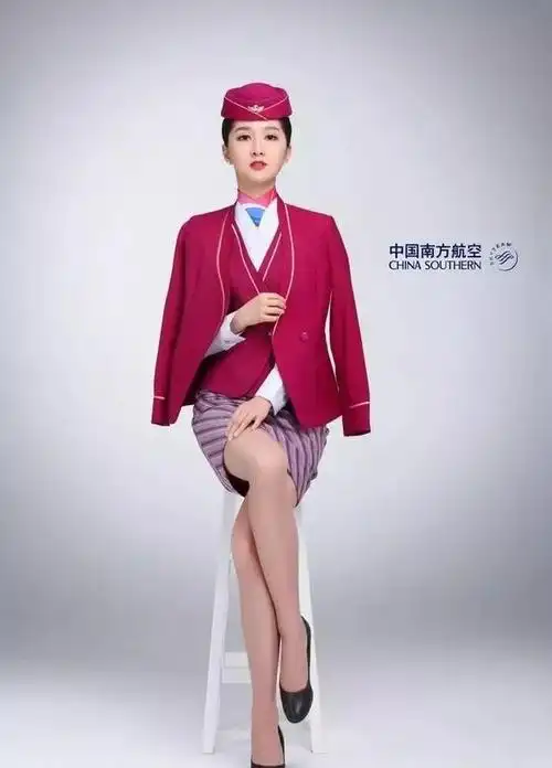 浅析空乘礼仪训练对空乘专业学生素质的影响