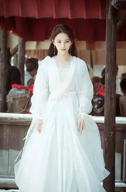 颜值和气质的,所以今天小编将为大家盘点分享一些国内女明星的古装