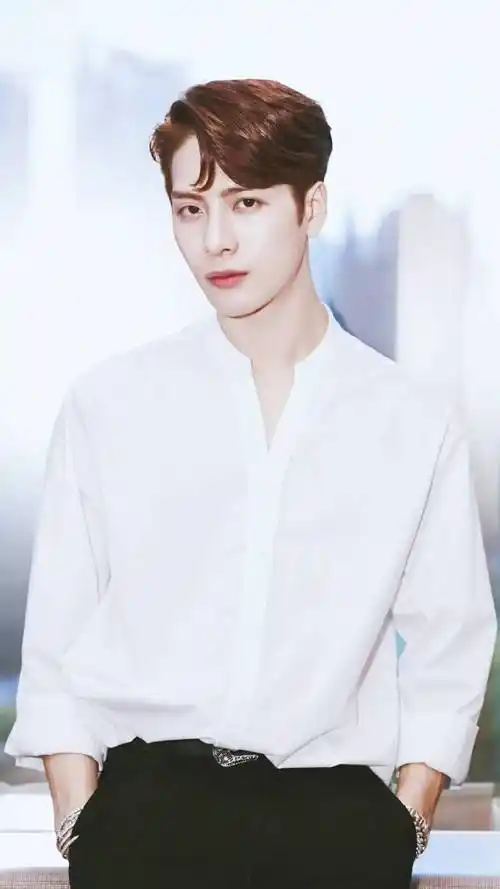 万能百搭白衬衫#虽然我很懒但是我要为了王嘉尔发九图!