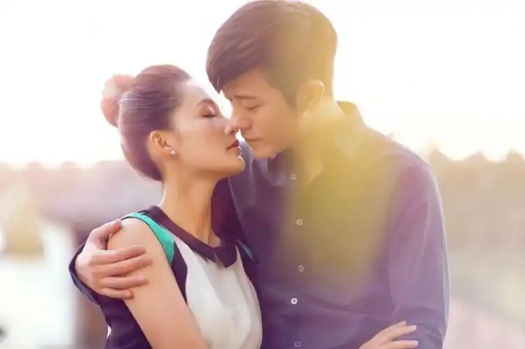 真正放下一个男人,不是拉黑不是删除,而是这样