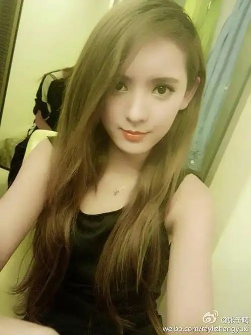 张予曦 yuxi zhang的图片