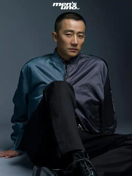 风度封面人物##黄轩寸头