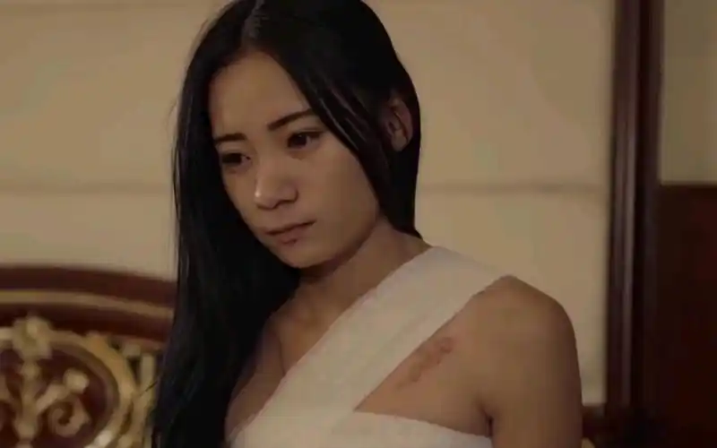 毛骗毕晨曦一个美貌与实力并存的反派