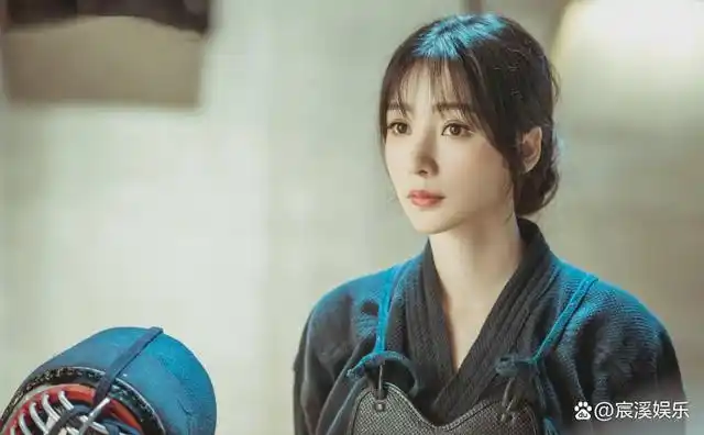 大鹏新电影《保你平安》,没请柳岩做女主角,更多的是为了保护她