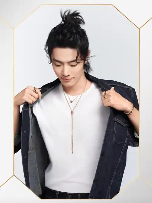 肖战 宝诗龙##肖战宝诗龙全球品牌代言人#啊啊啊啊啊高马尾发型享