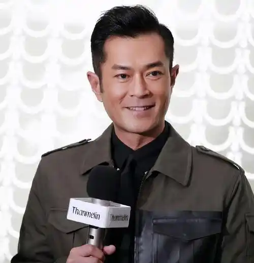 原创50岁古天乐近照曝光状态大好魅力不减当年果真好人有好报