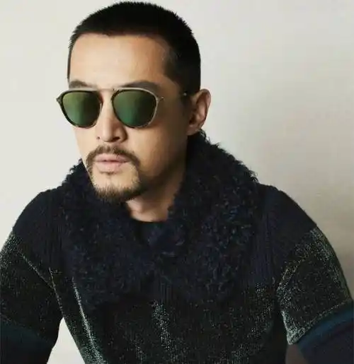 目前讨论胡歌在《你好,之华》的演技和具体表现,自然是为时尚早,不过