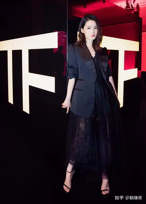 [躺赚哥] a20 李.沁 裸足高跟鞋 合集 [59p]