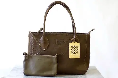 branding2 | 日本乐天市场: 有genten genten/包大手提包31115门