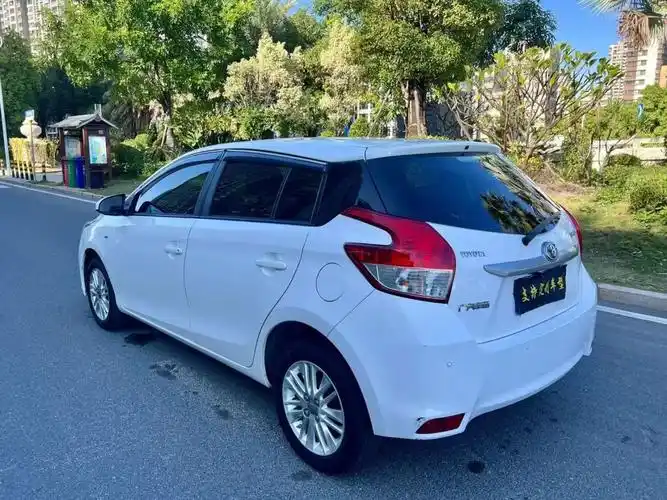 丰田 yaris l 致炫  2015款 1.5g 自动炫动天窗特别版图片